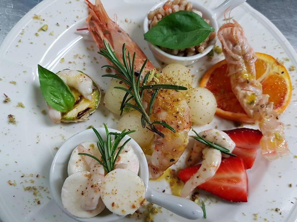La Sicilia A Tavola Alojamento de Acomodação e Pequeno-almoço
